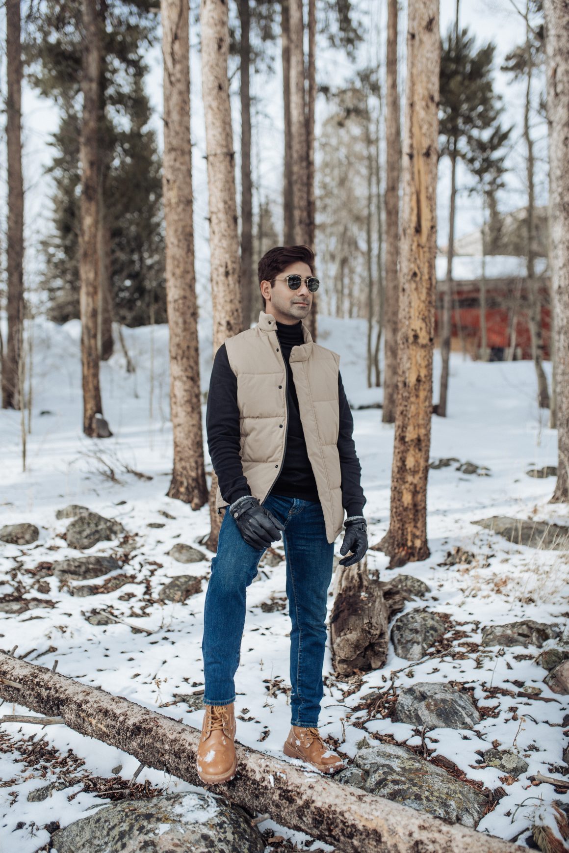 Men's Fashion in Colorado #vest #jeans #boots #turtleneck #longsleeve #mensfashion #colorado #breckenridge